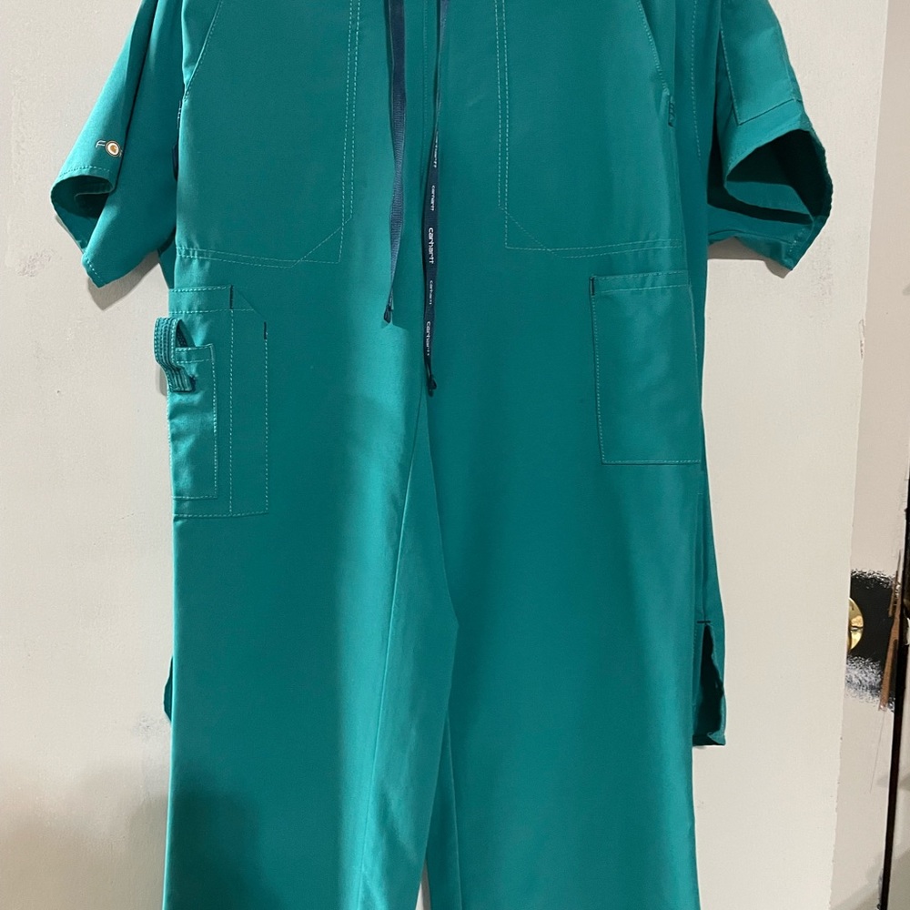 Carhartt scrubs